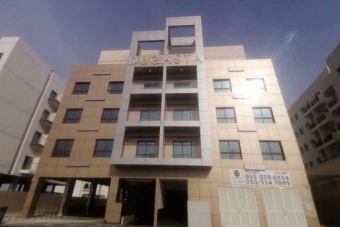 Apartment in Al Warsan, Dubai, UAE 1 bedroom, 99 sq.m. № 631056 - photo 3