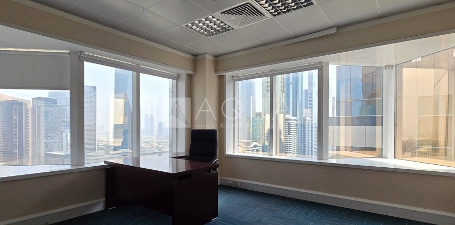 Kancelária v Sheikh Zayed Road, Dubai, SAE 179.6 m2 č. 651998