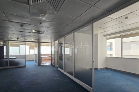 Kancelária v Sheikh Zayed Road, Dubai, SAE 179.6 m2 č. 651998 - Fotografia 2