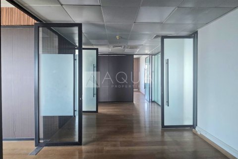 Üürile anda kontor asukohaga Sheikh Zayed Road, Dubai, AÜE: 186.1 m² Nr 651997 - pilt 3