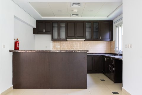 Villa zum Verkauf in Serena, Dubai, VAE 3 Schlafzimmer, 259.9 m2 Nr. 652000 - Foto 2