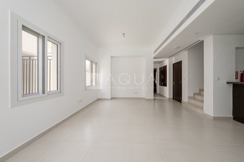 Villa zum Verkauf in Serena, Dubai, VAE 3 Schlafzimmer, 259.9 m2 Nr. 652000 - Foto 3