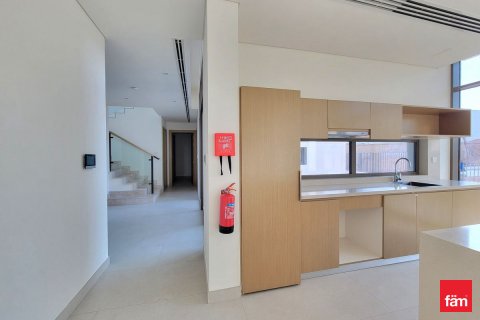 Vilë në Al Furjan, Dubai, Emiratet e Bashkuara Arabe 4 dhoma gjumi, 371.6 m2. № 630234 - Foto 2