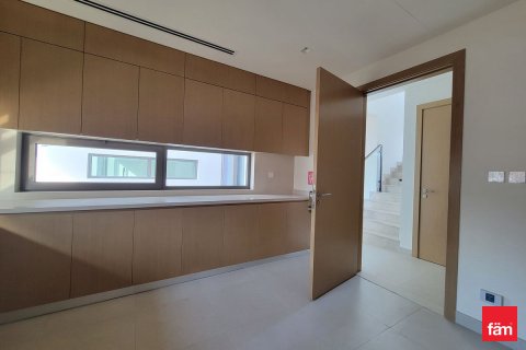 Vilë në Al Furjan, Dubai, Emiratet e Bashkuara Arabe 4 dhoma gjumi, 371.6 m2. № 630234 - Foto 23