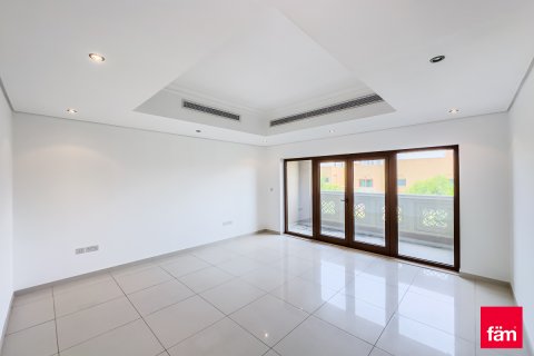 Huvila Al Furjan, Dubai, Arabiemiraatit 3 makuuhuonetta, 600 m2 № 630233 - kuva 7