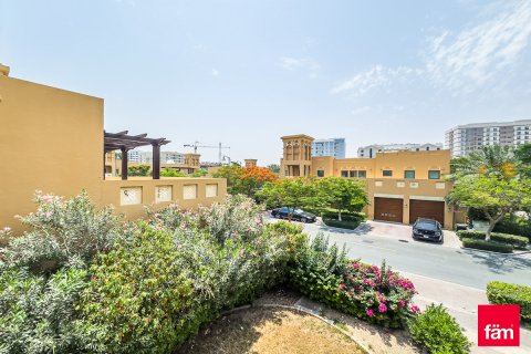 Huvila Al Furjan, Dubai, Arabiemiraatit 3 makuuhuonetta, 600 m2 № 630233 - kuva 23