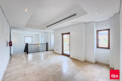 Huvila Al Furjan, Dubai, Arabiemiraatit 3 makuuhuonetta, 600 m2 № 630233 - kuva 10