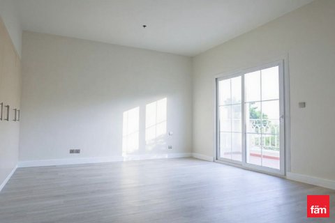 Вилла Дубай, БАӘ-да 3 жатын бөлмелер, 488.2 м² № 634738 - фото 4