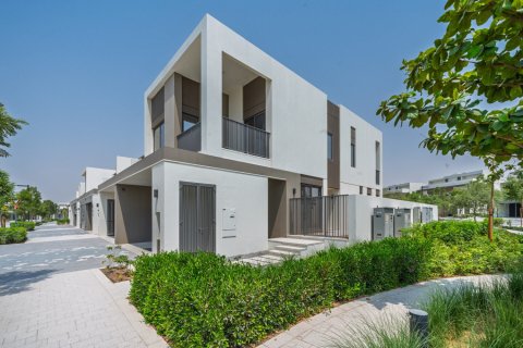 Townhouse sa Tilal Al Ghaf, Dubai, UAE 4 silid-tulugan, 227 sq.m. № 723172