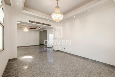 Villa til leie i Jumeirah, Dubai, Emiratene 5 soverom, 595 kvm Nr. 684272 - Foto 7