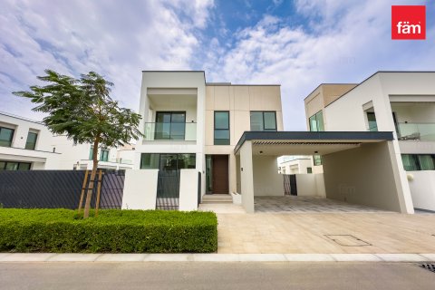 Villa itt: Dubai, EAE, 4 hálószoba, 546.8 m², azonosító: 708171