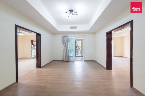 Üürile anda villa asukohaga Dubai, AÜE: 5 magamistoaga, 564.4 m² Nr 708170 - pilt 2