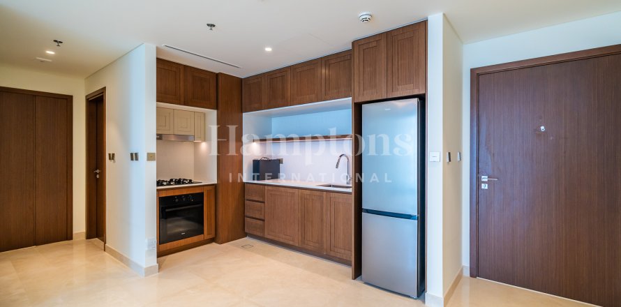Appartamento a Dubai Harbour, Dubai, EAU 1 camera da letto, 67.4597 mq. № 705016