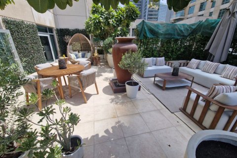Downtown Dubai (Downtown Burj Dubai)、Dubai、UAE にあるマンション販売中 2ベッドルーム、225.6 m2、No638386 - 写真 4