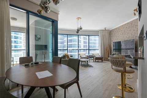 Apartment in Jumeirah Lake Towers, Dubai, UAE 1 bedroom, 92.1 sq.m. № 636691 - photo 3