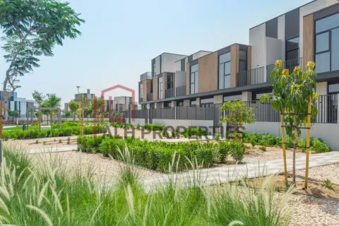 Mudon, Dubai, UAE의 임대용 타운하우스 침실 3개, 206제곱미터 번호 690336 - 사진 1