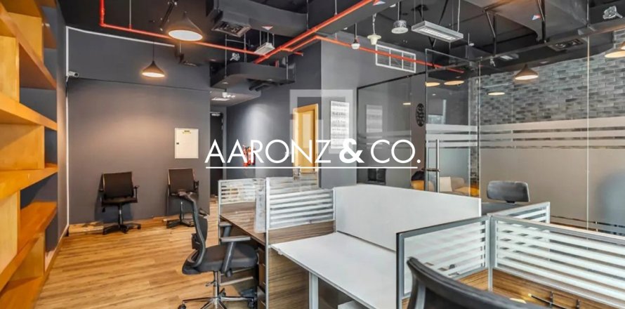 Kancelář v Business Bay, Dubai, SAE 70 m² Č.: 687686