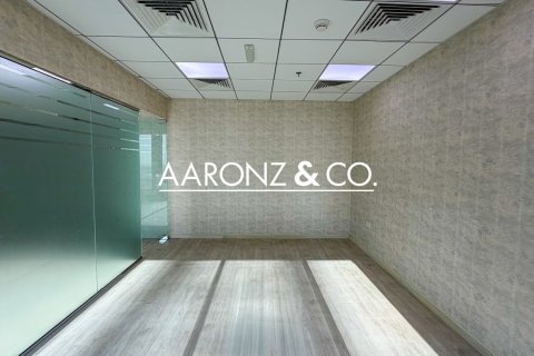 Business Bay, Dubai, UAE의 판매용 사무실 70제곱미터 번호 687687 - 사진 4