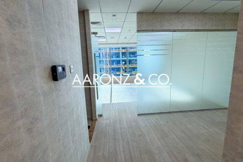 Business Bay, Dubai, UAE의 판매용 사무실 70제곱미터 번호 687687 - 사진 8