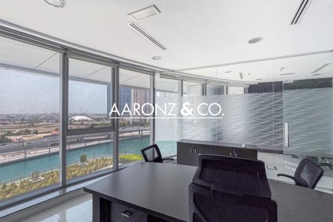 Business Bay, Dubai, UAE의 판매용 사무실 78제곱미터 번호 687685 - 사진 9