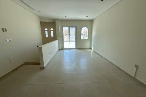 Shtëpi në qytet në Jumeirah Village Triangle, Dubai, Emiratet e Bashkuara Arabe 2 dhoma gjumi, 240 m2. № 696027 - Foto 7