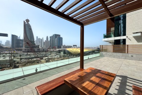 Lägenhet till försäljning i Al Kifaf, Dubai, UAE 2 sovrum, 144 kvm Nr. 696033 - fotografi 20