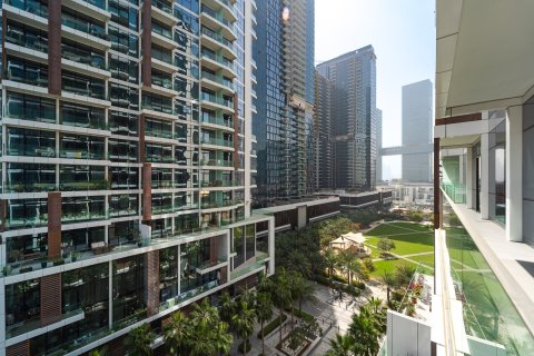 Lägenhet till försäljning i Al Kifaf, Dubai, UAE 2 sovrum, 144 kvm Nr. 696033 - fotografi 17