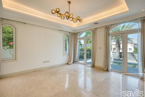 Vila di Jumeirah Golf Estates, Dubai, UAE 4 bilik tidur, 704.48 meter persegi № 747523 - foto 11