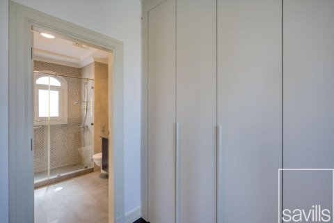 Vila di Jumeirah Golf Estates, Dubai, UAE 4 bilik tidur, 704.48 meter persegi № 747523 - foto 17