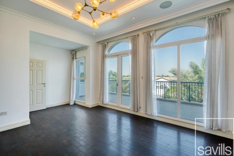 Vila di Jumeirah Golf Estates, Dubai, UAE 4 bilik tidur, 704.48 meter persegi № 747523 - foto 13