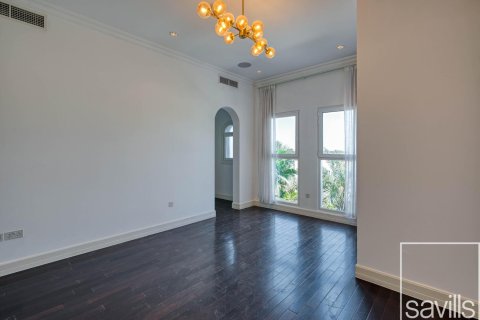 Vila di Jumeirah Golf Estates, Dubai, UAE 4 bilik tidur, 704.48 meter persegi № 747523 - foto 14