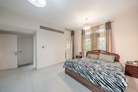 Vila u gradu The Lakes, Dubai, UAE 3 spavaće sobe, 270 m2 Br. 737995 - Slika 14