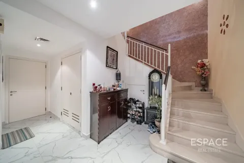 Vila u gradu The Lakes, Dubai, UAE 3 spavaće sobe, 270 m2 Br. 737995 - Slika 8