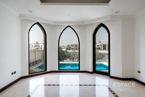 Villa zum Verkauf in Palm Jumeirah, Dubai, VAE 4 Schlafzimmer, 465 m2 Nr. 737994 - Foto 4