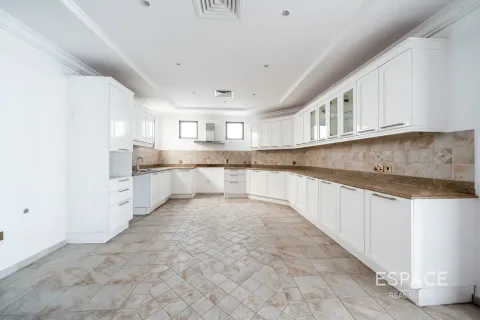 Villa zum Verkauf in Palm Jumeirah, Dubai, VAE 4 Schlafzimmer, 465 m2 Nr. 737994 - Foto 7