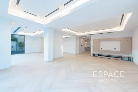 Müüa villa asukohaga Meadows, Dubai, AÜE: 4 magamistoaga, 390 m² Nr 738011 - pilt 4