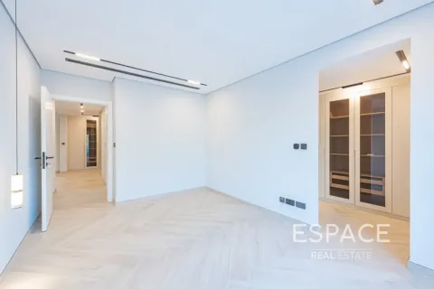 Müüa villa asukohaga Meadows, Dubai, AÜE: 4 magamistoaga, 390 m² Nr 738011 - pilt 11