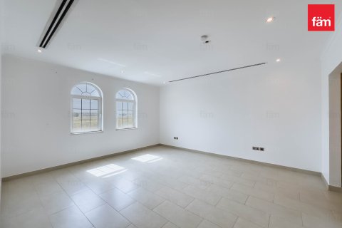 Villa in Dubai, UAE 4 bedrooms, 514.2 sq.m. № 638368 - photo 5