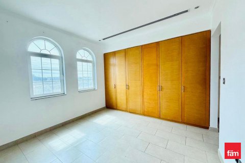 Vilë në Dubai, Emiratet e Bashkuara Arabe 3 dhoma gjumi, 514.2 m2. № 638368 - Foto 6