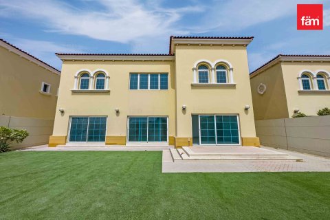 Villa in Dubai, UAE 4 bedrooms, 514.2 sq.m. № 638368 - photo 22