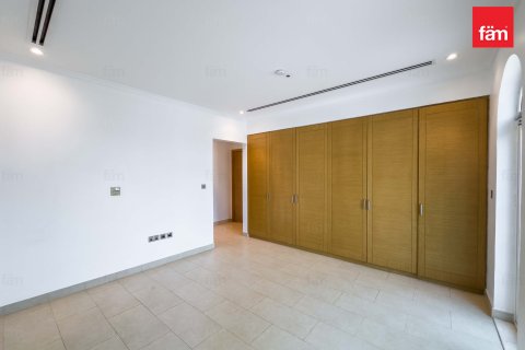 Villa in Dubai, UAE 4 bedrooms, 514.2 sq.m. № 638368 - photo 14