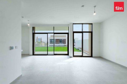 Villa te huur in Al Furjan, Dubai, VAE 4 slaapkamers, 366.6 vr.m., nr 638366 - foto 4