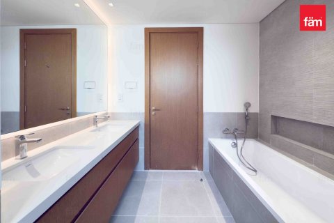 Villa te huur in Al Furjan, Dubai, VAE 4 slaapkamers, 366.6 vr.m., nr 638366 - foto 24