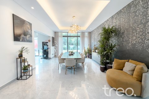 Müüa villa asukohaga Al Barari, Dubai, AÜE: 4 magamistoaga, 650.97 m² Nr 733894 - pilt 7