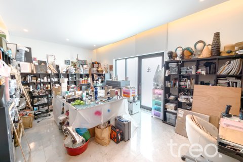 Müüa villa asukohaga Al Barari, Dubai, AÜE: 4 magamistoaga, 650.97 m² Nr 733894 - pilt 15