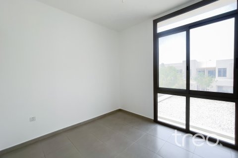 Villa te huur in Town Square, Dubai, VAE 3 slaapkamers, 188.22 vr.m., nr 733820 - foto 8