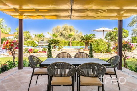 Villa i Arabian Ranches, Dubai, Emiratene 5 soverom, 671.69 kvm nr. 733895