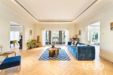 Villa till försäljning i Arabian Ranches, Dubai, UAE 5 sovrum, 671.69 kvm Nr. 733895 - fotografi 12