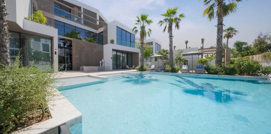 Βίλα σε Al Barari, Dubai, ΗΑΕ 7 υπνοδωμάτια, 2526.87 τ.μ. Αρ. 733893