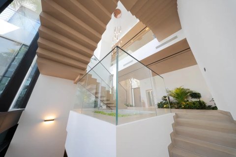 Βίλα σε Al Barari, Dubai, ΗΑΕ 7 υπνοδωμάτια, 2526.87 τ.μ. Αρ. 733893 - φωτογραφία 15